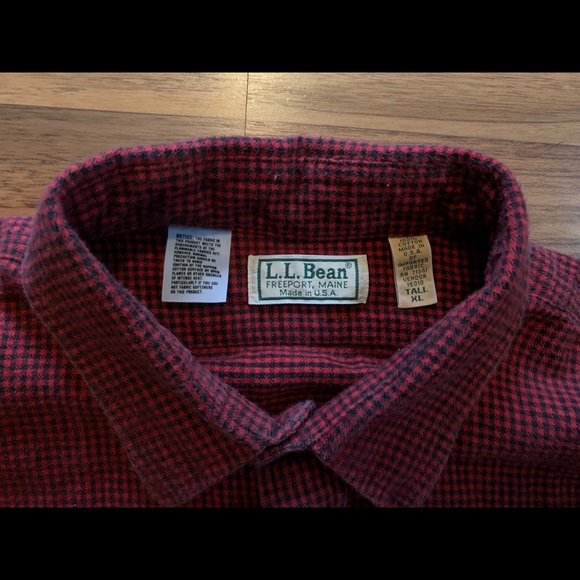 L.L. Bean Black and Red Plaid Flannel - Picture 5 of 5